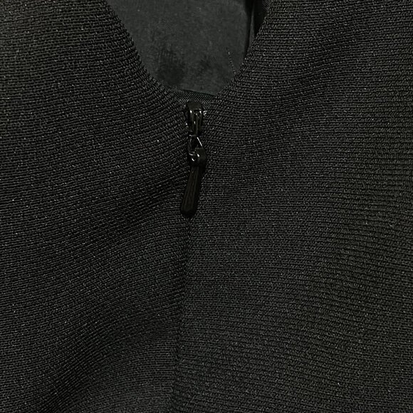 Liz Claiborne NIGHT Evening Gown Dress Maxi Black Beaded Neck Size 4 (READ) - Picture 8 of 10